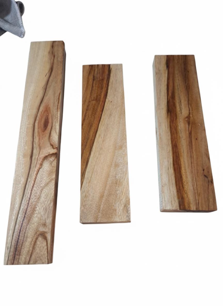 Eucalyptus knife handle blanks, exact 3-piece set with contrasting grain