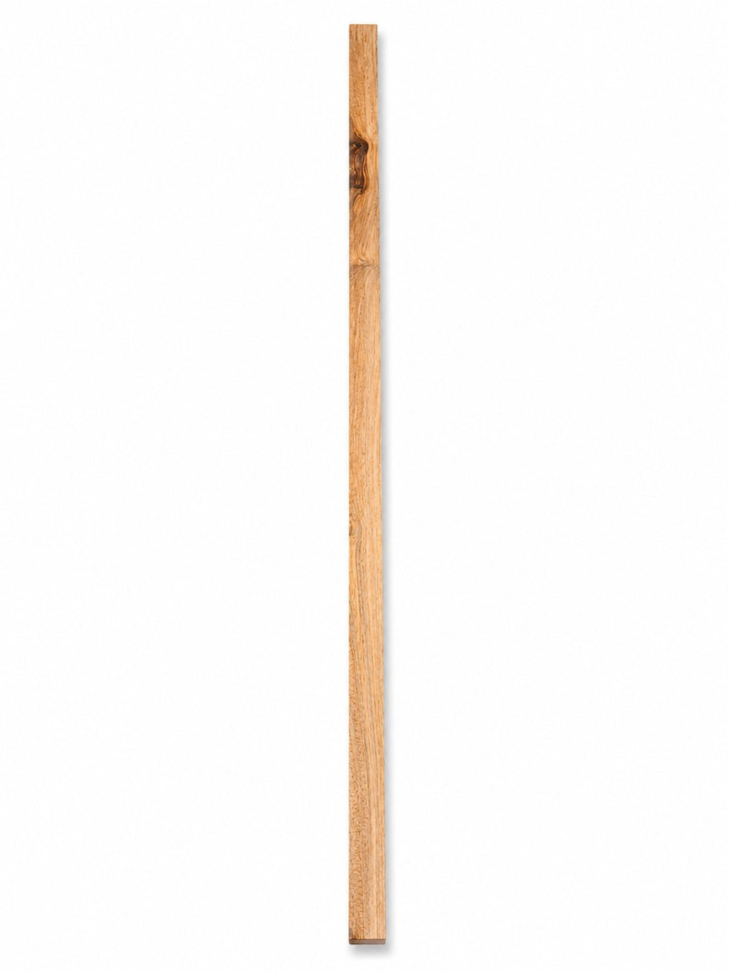 Signature figured knot hardwood board with dense natural grain