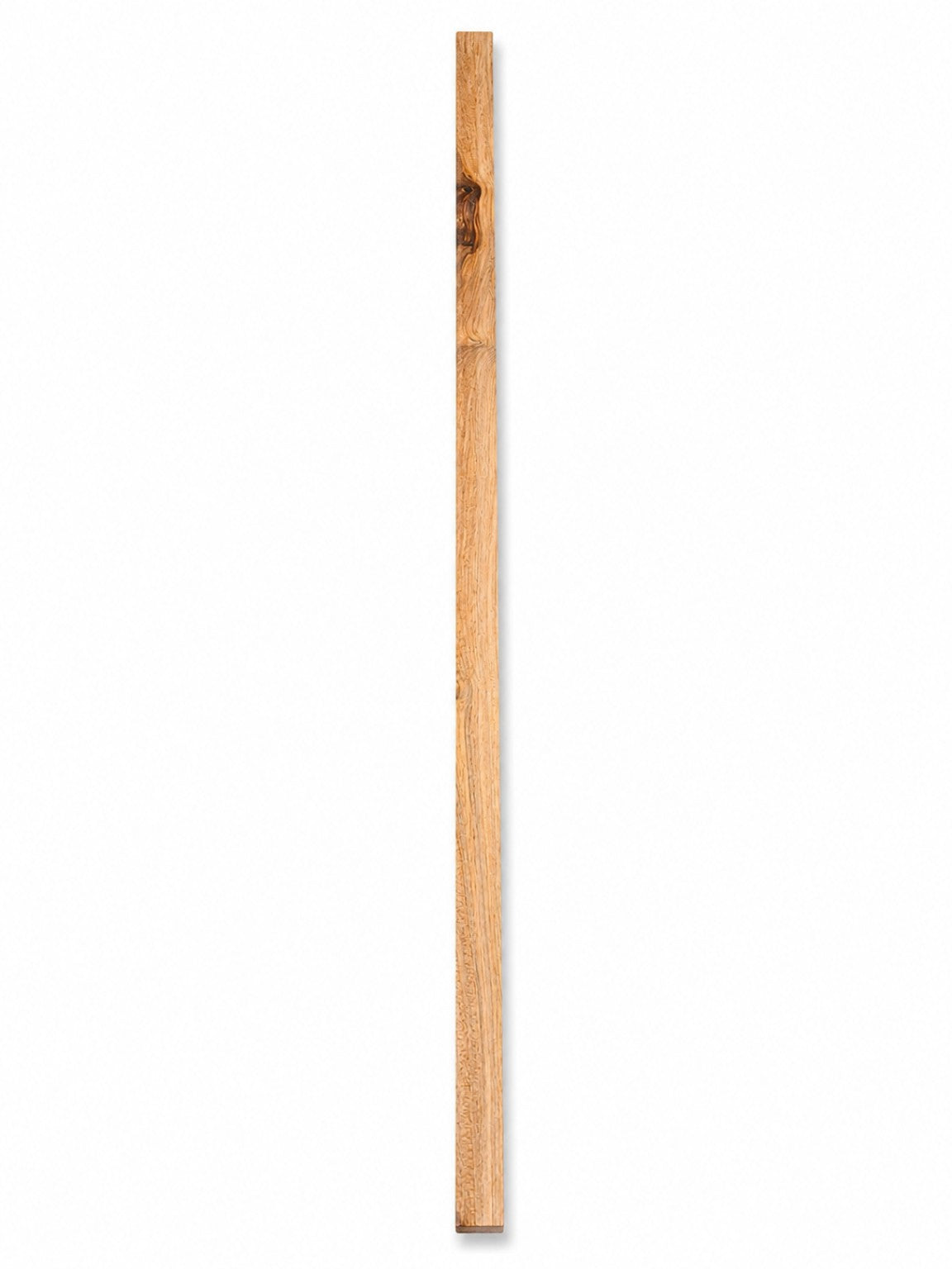 Signature figured knot hardwood board with dense natural grain