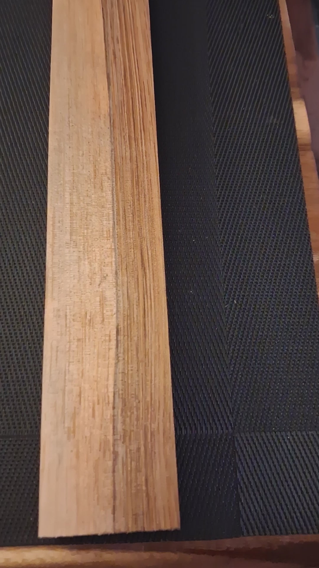 Exotica Woods Signature – Mountain Grain Figure Hardwood Blank – 33⅝" × 2" × 1¼" – 1.18 g/cm³ – Unique Piece