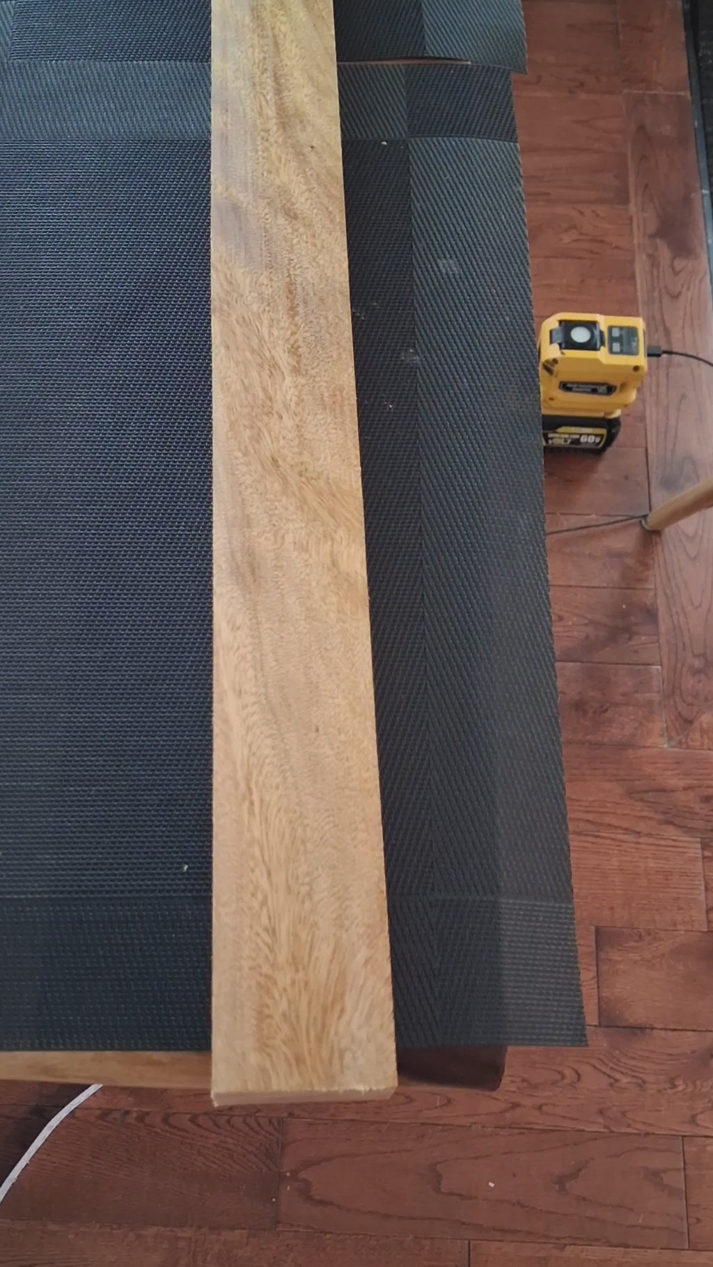 Premium Movingui (Distemonanthus benthamianus) Hardwood Board – Golden Figured Chatoyant – 32⅝" × 2⅛" × 1¼" – Unique Piece